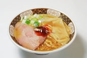 「すごい！煮干ラーメン」