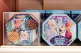東京ディズニーランド（TDL）「アナとエルサのフローズンファンタジー」期間中に購入できる、映画『アナと雪の女王』関連グッズ ©Disney