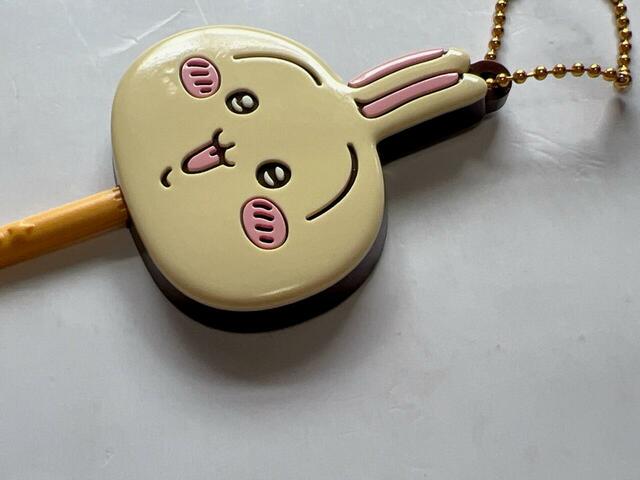 淡いイエローチョコ×ミルクチョコの2層仕様もかわいい♪