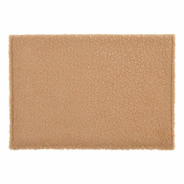 プーさん ステーショナリーケース White Pooh 2022 2,200円