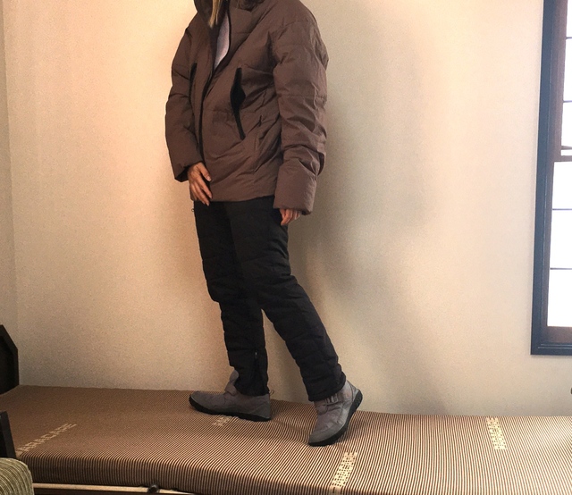 【ワークマン 高撥水キルトウォームパンツ】ダウンジャケットとの相性◎