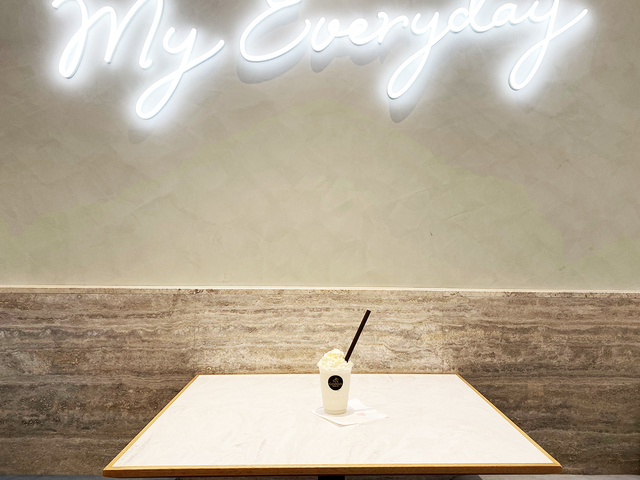 真っ白がかわいい