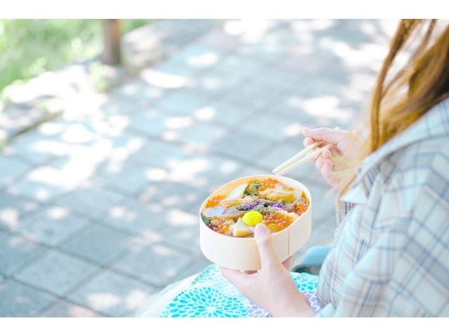 仙台牛タン炙りちらし弁当