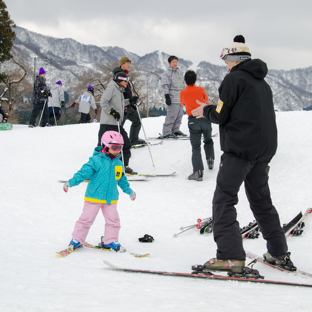 まずは準備運動｜Snow Country Instructors