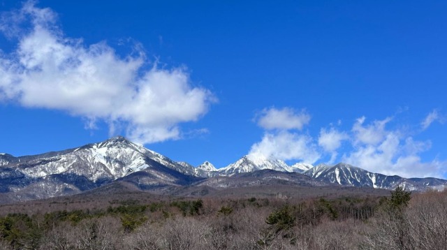 天気がいい日は屋上から山々を一望