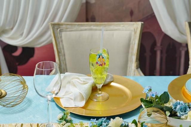 ＜ドリゼラ＞スパイシーなジンジャーソーダ 869円