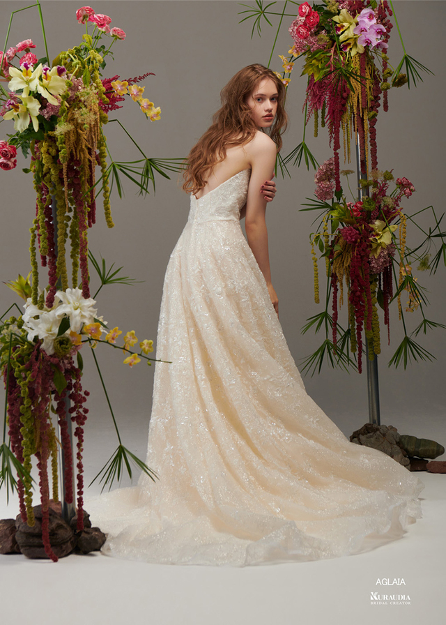 【Irida maison イリーダメゾンのウェディングドレス】AGLAIA（アグライア）