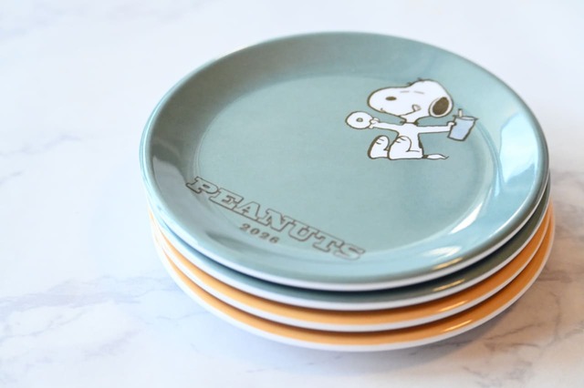 【ファミリーマート×PEANUTS】《キャンペーン第2弾「まめ皿」》4枚重ねたところ。お揃いで使うと可愛いです。