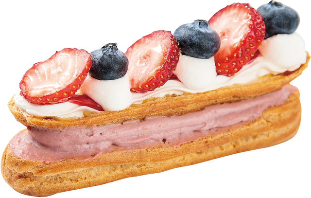 エクレア 1個200円〜｜エクレアは平日5種のラインナップ。人気の「ベリーベリー」は350円。｜豊島屋洋菓子舗 置石