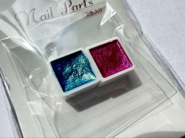 【セリア ネイル用水彩パレット ミニ カラー】水色が塗りやすくて使いやすかった