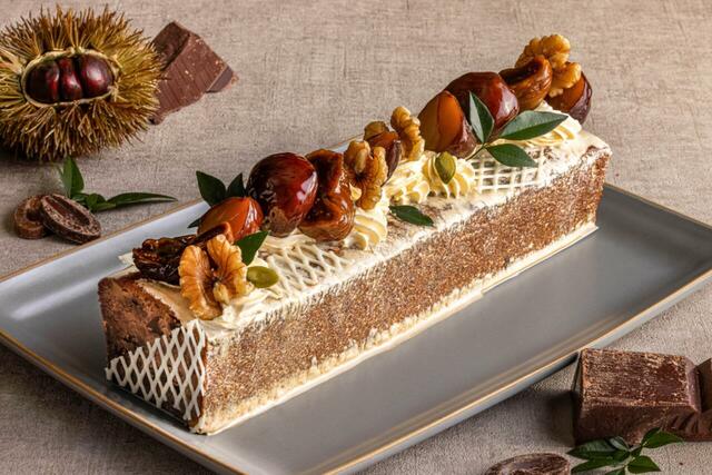 「パウンドケーキ（イチジク、芋、栗）」＜期間：2025年10月1日〜11月27日＞【“栗・芋・かぼちゃ×濃厚ショコラ”の魅惑のスイーツの饗宴♪ナイトスイーツブッフェ「Sweets Parade」で秋の夜長を大満喫！】