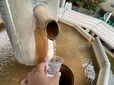 薬師湯の飲泉。マイカップなどの準備があるといいかも