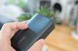 「Anker 533 Power Bank」表面は特徴的な触り心地