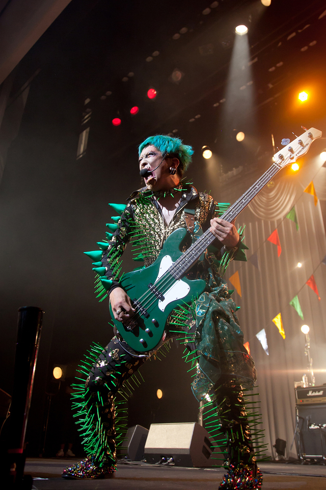 えんそく・ミド（B）　撮影・さわきみのり