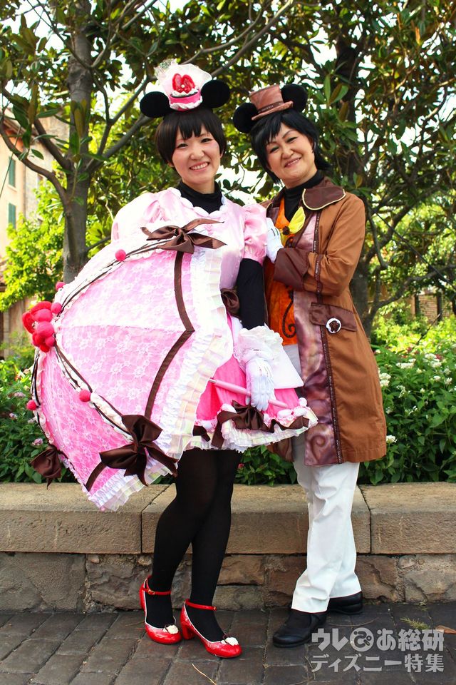 「テーブル・イズ・ウェイティング」のミッキー&ミニー(※一般ゲストの方の許可をいただいて撮影しています)