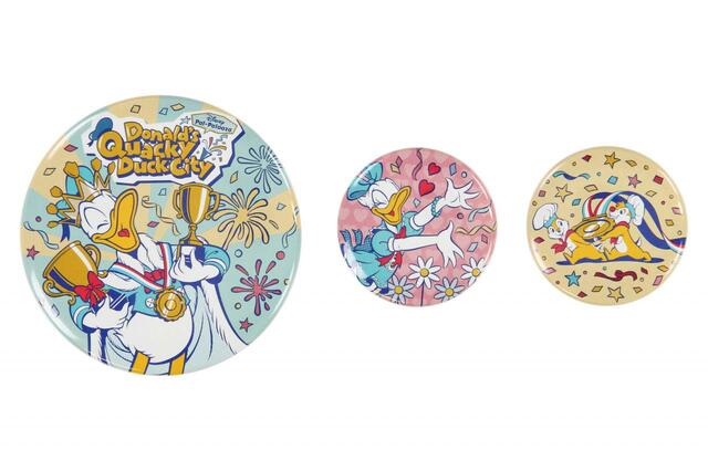 カンバッジセット 1,100円|スペシャルイベント「ディズニー・パルパル―ザ」第2弾「ドナルドのクワッキー・ダックシティ」スペシャルグッズ|販売店舗:東京ディズニーランド「ディズニー&カンパニー」