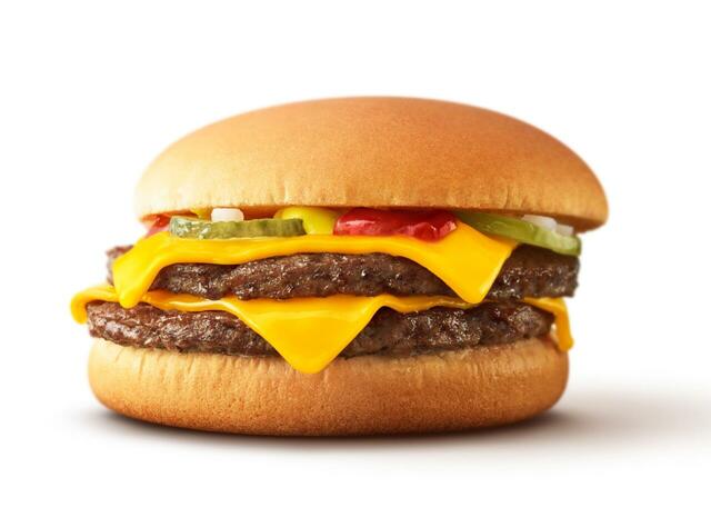 【マクドナルドの中の人が推すメニューランキング 2位】「ダブルチーズバーガー」450円～（税込）