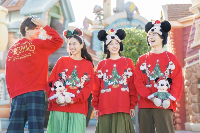 東京ディズニーリゾート「ディズニー・クリスマス」スペシャルグッズ|販売店舗:東京ディズニーランド「ディズニー&カンパニー」、東京ディズニーシー「ガッレーリア・ディズニー」|発売日:2026年11月10日(火)