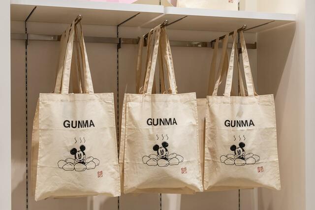 【ディズニーストア 太田イオンモール店】店内のアイテム