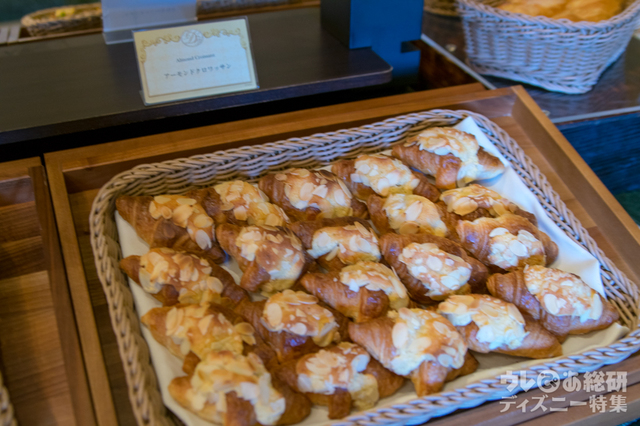 Tokyo Disney Resort 35th “Happiest Celebration! ”ランチブッフェ／ディナーブッフェ｜東京ディズニーランドホテル「シャーウッドガーデン・レストラン」