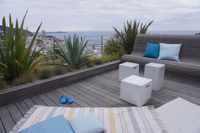 【星野リゾート　リゾナーレ熱海】テラスリビングスイートの広々としたテラス