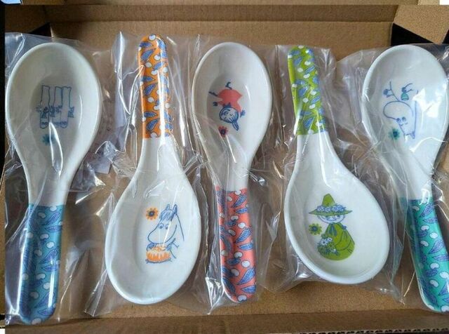 レンゲの表を見てみたら、カラフルで可愛い！