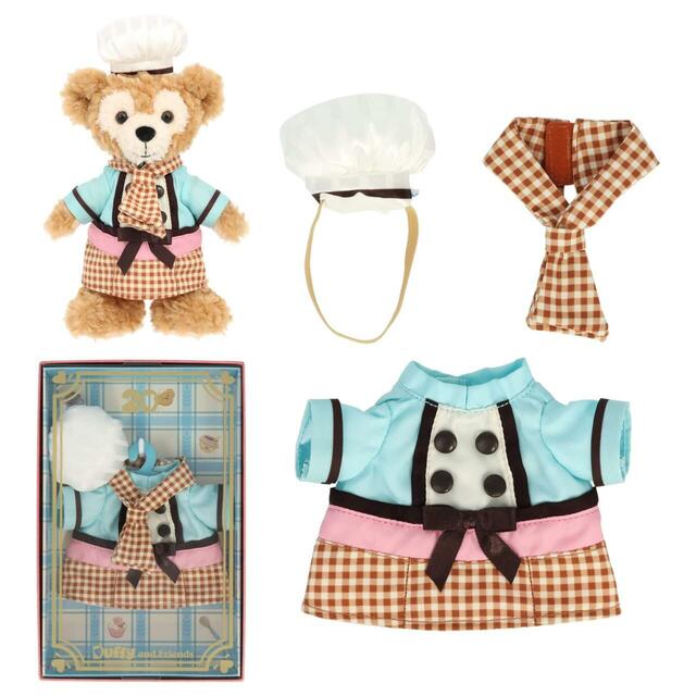 アニバーサリー・セレクションBOX 33,000円|東京ディズニーリゾート「ダッフィー&フレンズ20周年:カラフルハピネス」過去のアートがデザインされたスペシャルグッズ|販売店舗:東京ディズニーシー「マクダックス・デパートメントストア」|発売日:2025年12月18日(木)