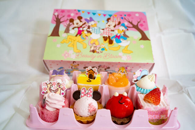銀座コージーコーナー＜ミッキー＆フレンズ＞お花見パーティー（8個入）3,132円