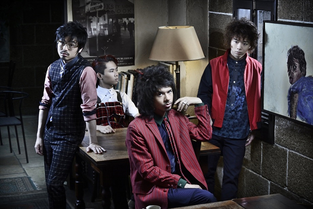 カップヌードル食べ放題フェスに出演したOKAMOTO'S