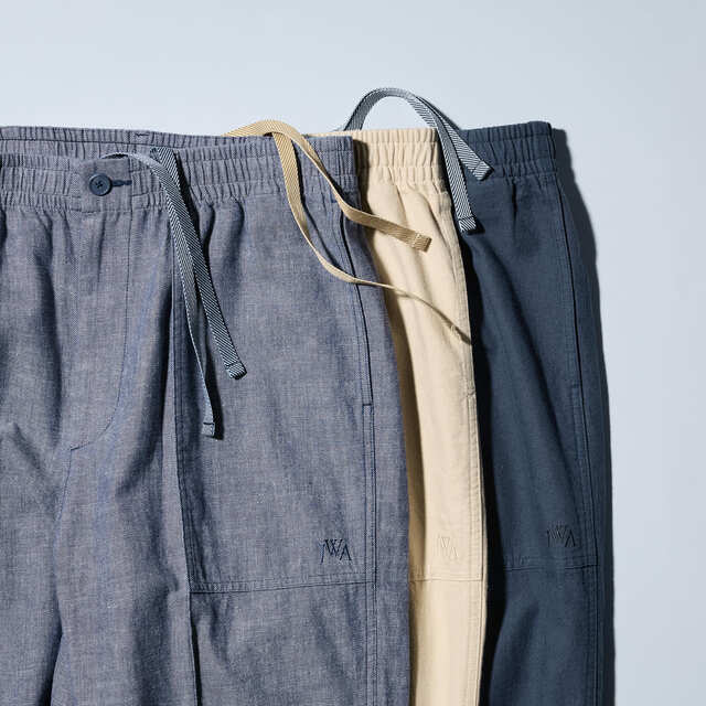 男女兼用「リネンブレンドイージーパンツ」各¥3,990