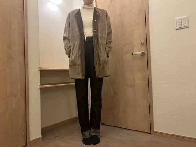 【ワークマン　防風ベロアシャギーロング】ポケットも手をつっこみやすい良い位置にあります