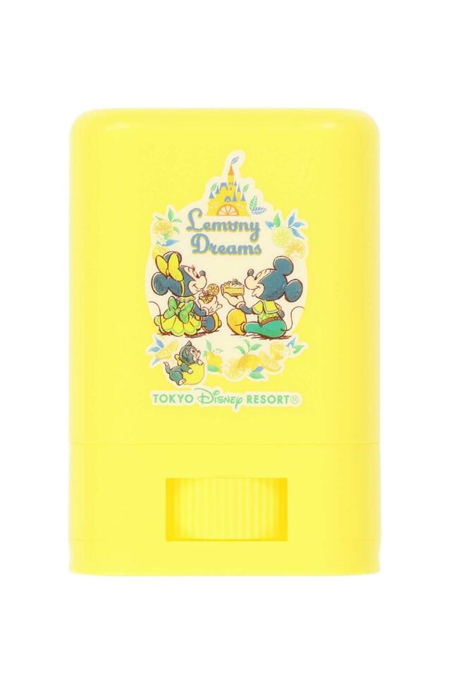 日焼け止めスティック 1,900円｜東京ディズニーリゾート レモン柄グッズ｜販売店舗：東京ディズニーランド「ホームストア」、東京ディズニーシー「ヴィラ・ドナルド・ホームショップ」｜発売日：2025年4月24日（木）