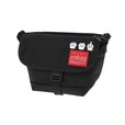 【Manhattan Portage「ちいかわ」コレクション】「NYLON MESSENGER BAG (XXS)  FZP 500D CORDURA CKW26」¥13,200（サイズ：W29×H18×D13cm）