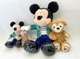 「ダッフィーのワンダフル・ヴォヤッジ」ぬいぐるみとぬいぐるみバッジ