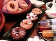 デコれる！ドーナツ食べ放題