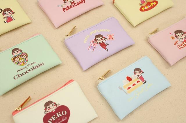 「ペコちゃんフラットミニポーチ」税込770円（※全10種ランダム）