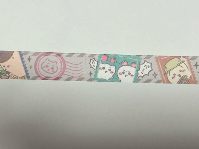 ちいかわの消印スタンプも！カニカチューシャをつけたちいかわ＆ハチワレがかわいい♪