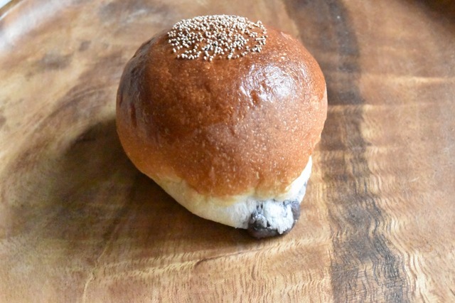 ちょこっとあんがはみ出しているところがおいしそう