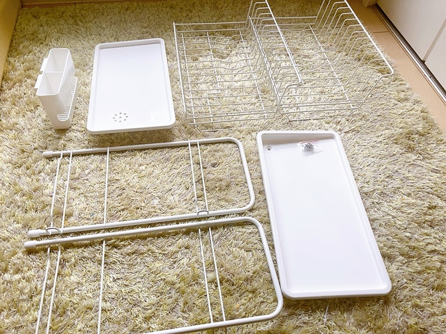 【ニトリ 水切り(2段スリム PP-2S ホワイト)】工具不要で組み立てられます