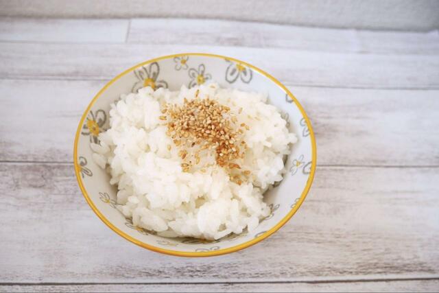 【ドン・キホーテ ごまにんにく】ごまの香ばしさとにんにくのパンチがたまらない