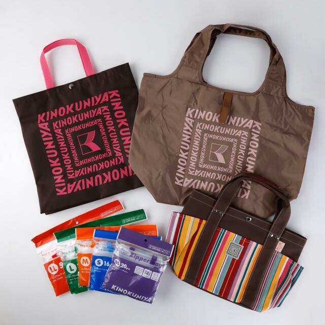 「ニューイヤーハッピーバッグ（ブラウン）」＜価格：オンラインストア13,800円（税込）＞【おいしさ・楽しさ・幸せがぎゅっと詰まった「紀ノ国屋のお年玉袋」12月9日より、公式オンラインストアにて先行販売開始！】