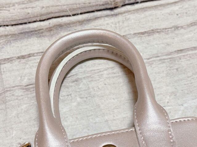 持ち手付きなので手持ちでも使える！