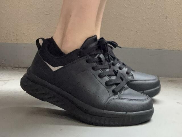 【ワークマン　ハイバウンスウォーク】実際に歩いてみて、前への推進力が高い気がしました！