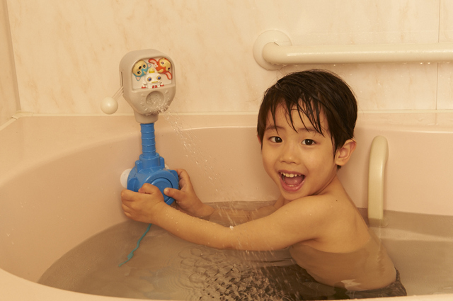 ：ガラピコぷ～ おふろもプールも！わくわくシャワー