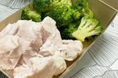 【低糖質】ダイエット民必見！「究極のブロッコリーと鶏胸肉」 激ウマデリバリー食べ比べ