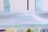 スーベニアランチケース ＋1400円｜夏らしい東京ディズニーリゾートのロゴ