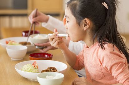 子どもの偏食 厳し過ぎない 頑張りすぎなくていい 食事のしつけ 1 2 ハピママ