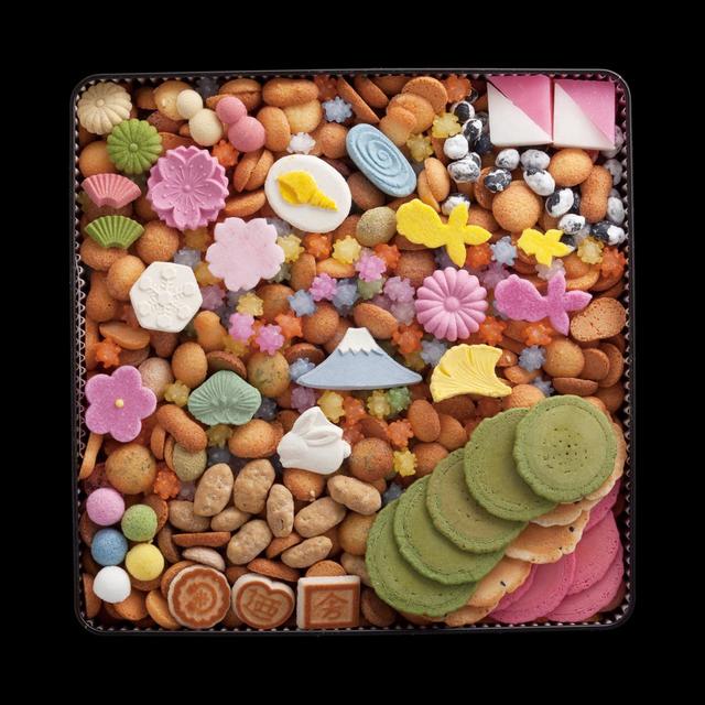 30種類以上のお菓子がギュッと詰め込まれている