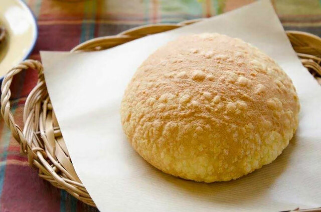 HAPPyHAPPyメロンパン 幸せのメロンパン