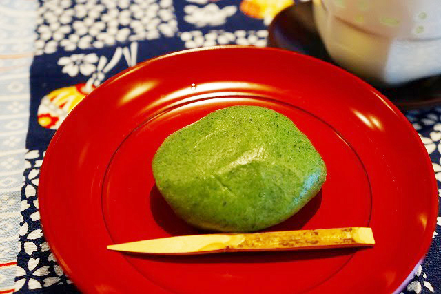 向じま 志”満ん草餅／草餅・あんいり